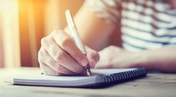 طالبة لبنانية مرشحة لجائزة عالمية