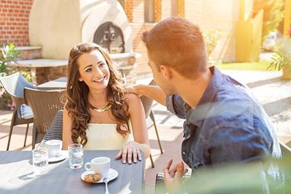 هل يتحول الحب إلى صداقة بعد انتهاء العلاقة ؟!
