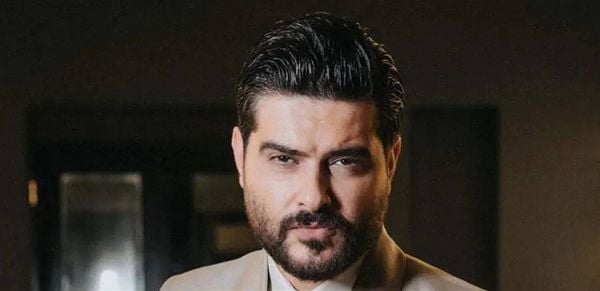 هل يكون ناصيف زيتون عريس العام 2023؟