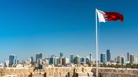 البحرين: اعتراض 215 مسيّرة و129 صاروخاً إيرانياً