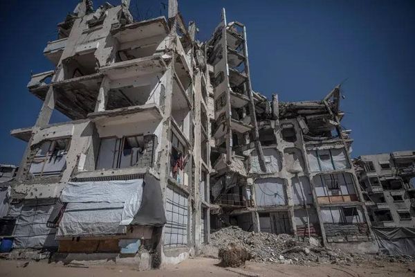 9 إصابات بنيران الاحتلال في غزة وخطة طوارئ لإزالة 255 مبنى متضررًا