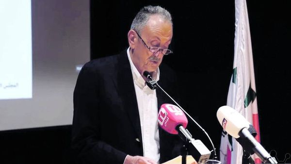 ماذا سيحمل كرم الى اجتماع 