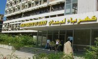 تعليق إضراب عمال كهرباء لبنان بعد اجتماع مع وزير الطاقة