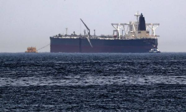 "بي.بي" لا تنوي تسيير ناقلات عبر مضيق هرمز حاليا