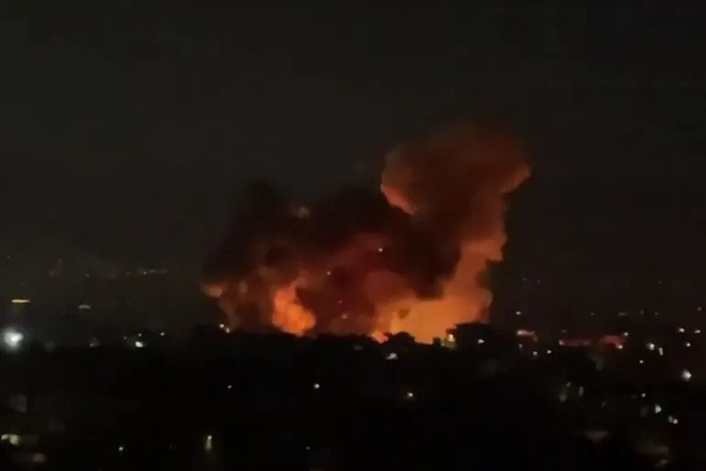 غارتان اسرائيليتان على بلدة الخيام وعلى منطقة العرايش بين بلدتي حداثا وحاريص في قضاء بنت جبيل.