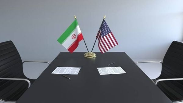 "إيرنا" عن مصدر مقرب من الوفد الإيراني في نيويورك: لا صحة للأخبار المتضاربة بشأن إجراء مفاوضات بين إيران وأميركا في نيويورك