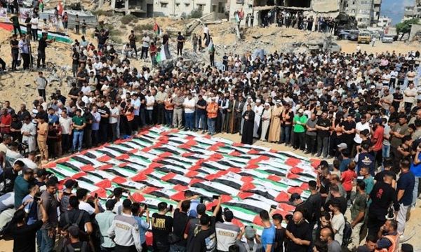 موشيه فيغلين يدعو إلى إفراغ غزة من سكانها وينتقد سياسات نتنياهو