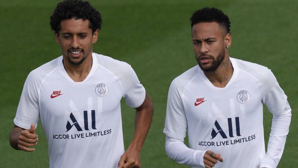 بعد الخروج من المونديال.. نيمار ينشر محادثته الخاصة مع ماركينيوس