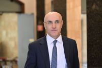 الحجار يستعرض الأوضاع العامة مع نواب