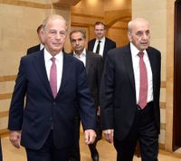 ماذا أبلغ السفير عيسى بعض من التقاهم في بيروت؟