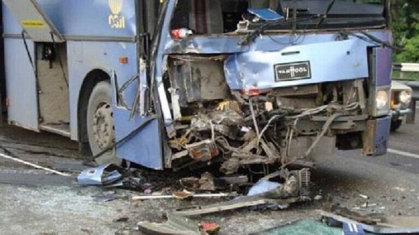 مصرع 25 شخصاً وجرح 36 بحادث سير مروع في المغرب