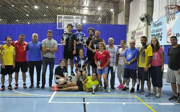 لقب فردي الريشة الطائرة لابو علوان ومرتضى