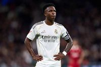 رد فعلك ليس جيداً... نجم ريال مدريد يواجه فينيسيوس