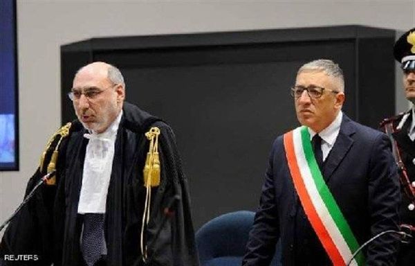 سجن مسؤولين إيطاليين أجروا محادثات سرية مع المافيا