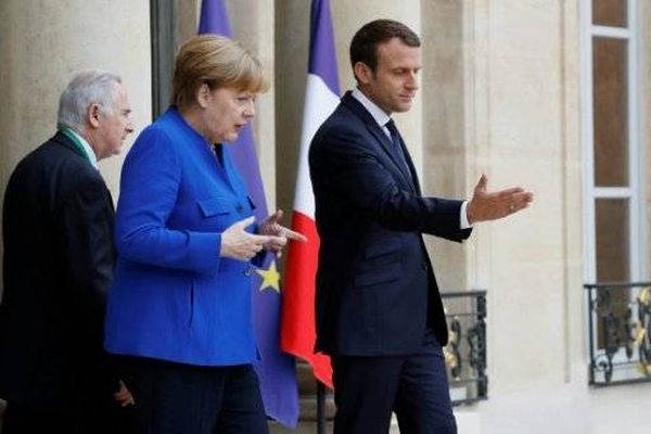 جلسة للحكومتين الالمانية والفرنسية في باريس