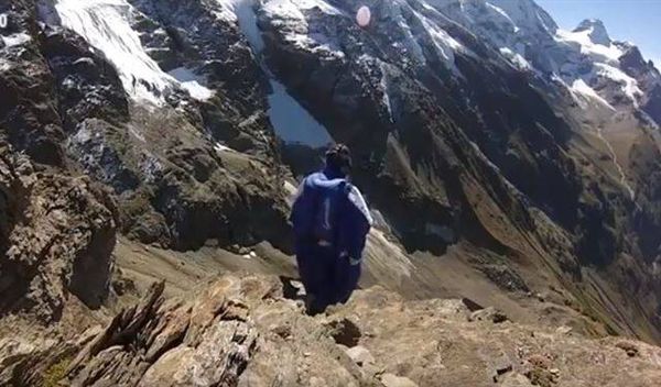 بالفيديو.. مغامر يوثق لحظة مقتله في جبال الألب