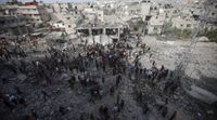 شهيدة و15 جريحاً في قصف إسرائيلي على خيمة للنازحين في غزة