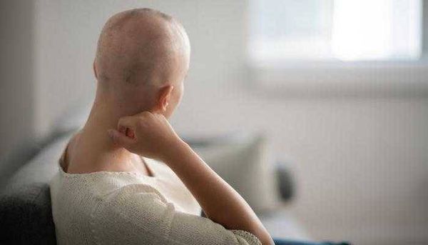 مواقف في "اليوم العالمي للسرطان"
تحذير وتوعية...  ثم وقاية من المرض