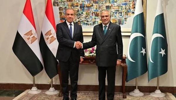 مصر وباكستان على خط واشنطن وطهران.. ومساعٍ لاحتواء التصعيد