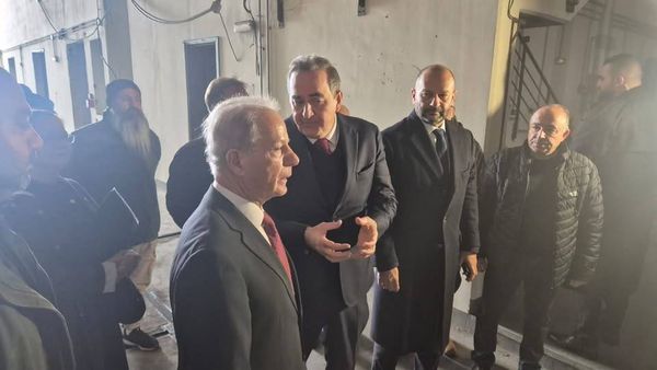 زيارة عيسى لكهرباء لبنان: فك 