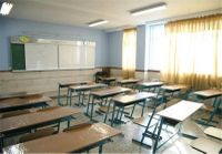 مدرسة رسمية في المنية تقفل أبوابها.. والسبب؟