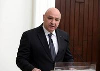 عون امام وفدٍ من نقابة المحامين في طرابلس: مع أشخاصٍ يؤمنون بالعدالة والمحاسبة لدينا أملٌ بالاصلاح