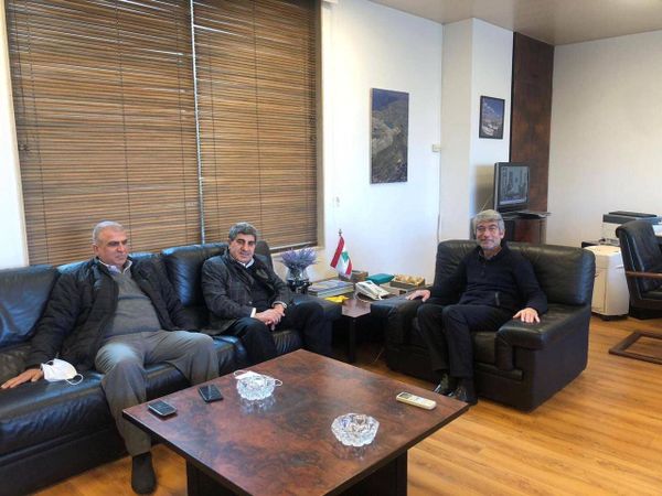 وزير الطاقة استقبل طليس وأبو شقرا: لالتزام المحطات بتأمين المازوت بالليرة للسائقين