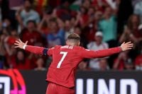 "زلزال اقتصادي".. غياب رونالدو يهدد القيمة التجارية للمنتخب وتحذير من خسائر كبيرة