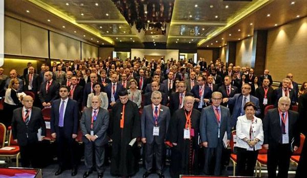 الراعي افتتح أعمال المؤتمر الأول «الاجتماعي الاقتصادي» :

الواقع المعيشـي يتدنّى بسبب الممارسة السياسيّة التعطيليّة