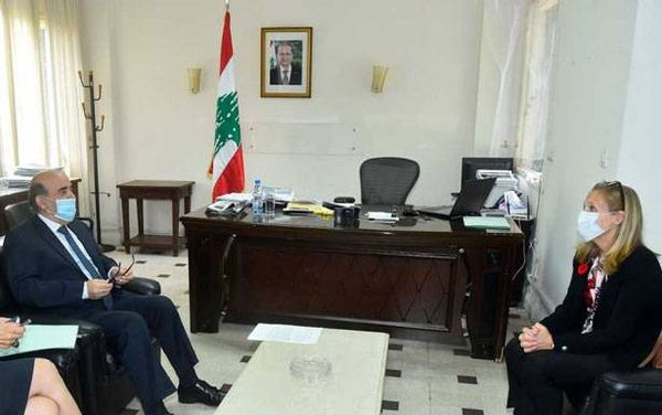 سفيرة كـــنـــدا طــلــبـــت من وهــبــه دعــم لــبــنــان للمبادرة الكــنــديّـــــة