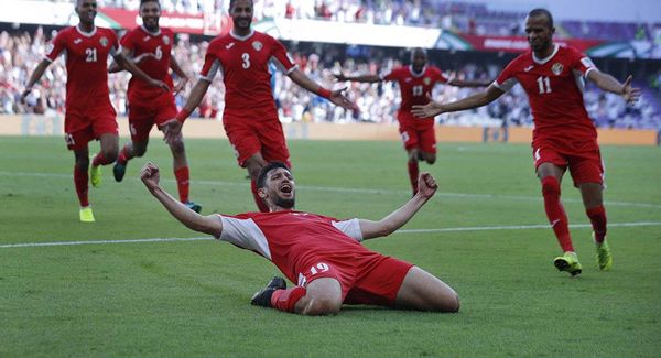 مشجعو "النشامى" يتهمون السفارة السورية ويطالبون الاتحاد الآسيوي بإنصافهم