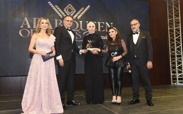 رانيا عثمان تحصد لقب سيدة الصحة العربية لعام ٢٠٢٢ خلال حفل Arab Queen Of Fitness