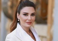 بالفيديو- هكذا احتفلت سيرين عبد النور بعيد الأب مع زوجها وولديها