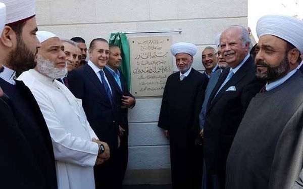 خلال افتتاحه مسجداً ومركزاً دينياً في خلدة
دريان: نتعرض لتشويه ديننا
وتشويه صورتنا كمسلمين