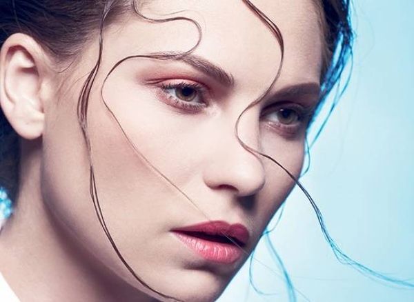 3 نصائح ليصمد الماكياج الصيفي طويلاً