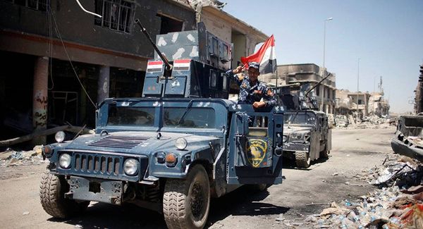 صورة... إنقاذ فتاة واعتقال عصابة حاولت بيعها بالدولار في بغداد