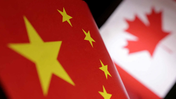 الصين تتمسك باتفاقها مع كندا وترد على تهديدات ترامب