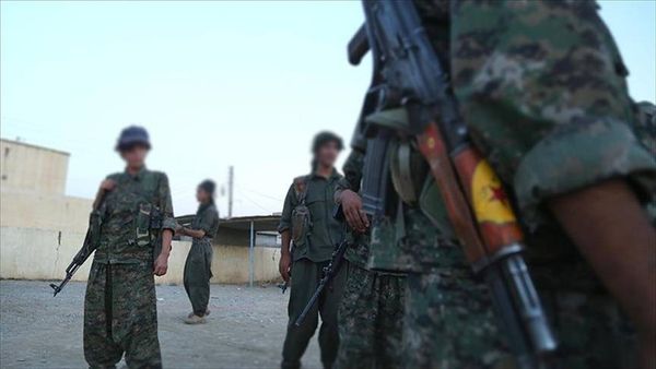 تل رفعت.. إرهابيو "ي ب ك" يقتلون 6 عناصر من "السوري الحر"