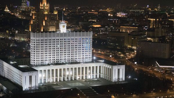 موسكو تقرر إنهاء اتفاقيات تعاون عسكري مع ألمانيا وبولندا ودول أخرى