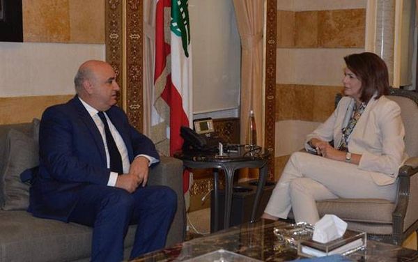 الحسن بحثت وزوارها شؤوناً انمائيّة وسياسيّة
