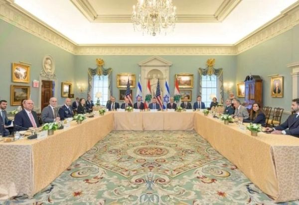 تطيير «روما 3»؟