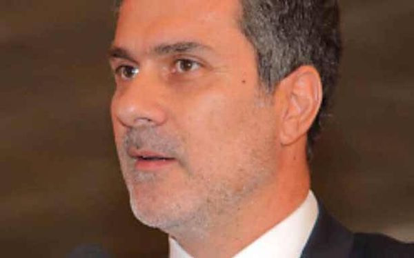 المهندس نصار زار خاجيريان
وناقشا موضوع ايقاف كوكجيان