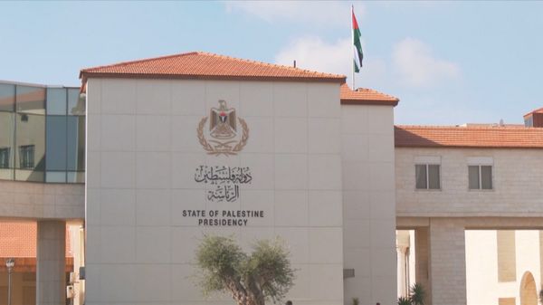 الرئاسة الفلسطينية: ما يجري بالقدس وقلنديا والضفة يسهم بتغيير الواقع الجغرافي والديمغرافي للأرض المحتلة