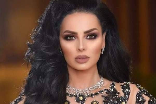 بالفيديو ولأول مرة... ديانا كرزون تفجر مفاجأة وتغني باللغة الكردية