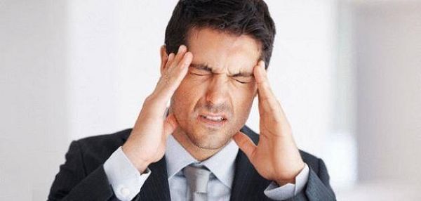 أصابه صداع… فاكتشف أن أمامه 30 دقيقة ليموت والسبب صادم...