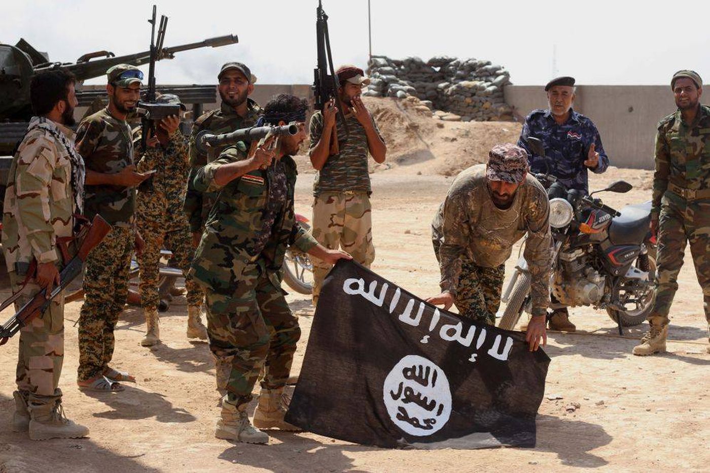 أعنف هجوم لـ"داعش" منذ اكثر من عام… مقتل 4 عناصر أمن في الرقة