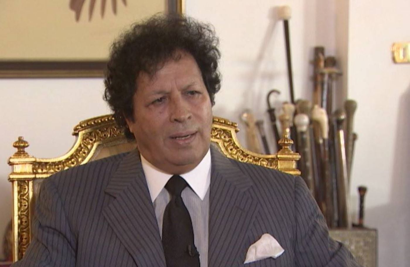 كيف ردّ قذاف الدم على اتهام أنصار القذافي باقتحام البرلمان الليبي؟