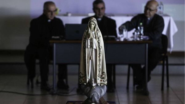 Sacerdotes chilenos dicen desconocer destrucción de documentos sobre abusos