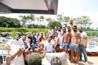 السقال يولم في البحر للاعبي النجمة
