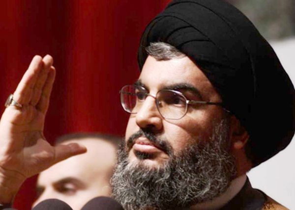 نصرالله خلط بين «الصمت» و«الكلام» لإيصال رسائله الداخليّة والخارجيّة..؟
حزب الله لا يهمل «الرسائل» الأميركيّة ولا يغرق في «الأوهام» : هذه «خارطة الطريق»
معادلة «الملايين» في مواجهة معادلة «الصفر» تقطع الطريق أمام «الإغراءات» ..
